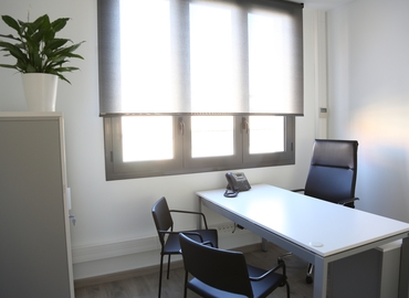 Centros de negocio disponible para alquilar en Barcelona 15 m², Carrer de Gomis 34 - 12 | MatchOffice.es