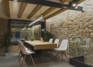 Alquile oficinas compartidas en Eixample 30 m², Carrer del Consell de Cent 153 bajos local - 11 | MatchOffice.es