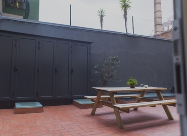 Alquile oficinas de coworking en Eixample 30 m², Carrer del Consell de Cent 153 bajos local - 14 | MatchOffice