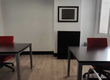 Coopere con nuestra oficina virtual en Sevilla, Paseo de las Delicias 1 - 11 | MatchOffice.es