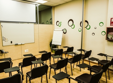 Parque empresarial en alquiler en Madrid Centro 28 m², Calle Isabel Colbrand 10-12 Plt 5 Ofic 151 - 25 | MatchOffice.es