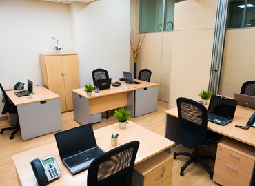 Parque empresarial disponible para alquilar en Madrid Centro 28 m², Calle Isabel Colbrand 10-12 Plt 5 Ofic 151 - 22 | MatchOffice.es