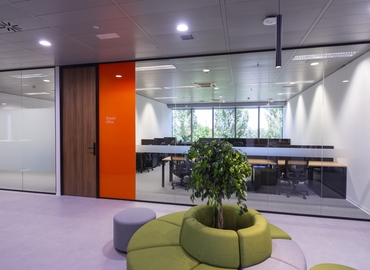 Centros de negocio en alquiler en Pozuelo de Alarcón 300 m², Paseo Club Deportivo 1 - 7 | MatchOffice.es