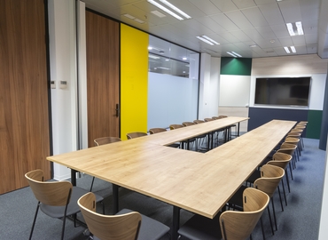 Centros de negocio en alquiler en Pozuelo de Alarcón 300 m², Paseo Club Deportivo 1 - 9 | MatchOffice.es