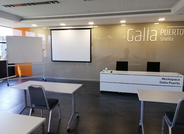 Alquile sala de conferencias en Sevilla 360 m², C/ José Delgado Brackembury nº 11 - 2 | MatchOffice.es