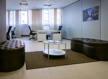 Join suitable a 50 m² Shared office  in Bilbao, Pablo Alzola 2 3º Izquierda (48012) - 3 | MatchOffice.com