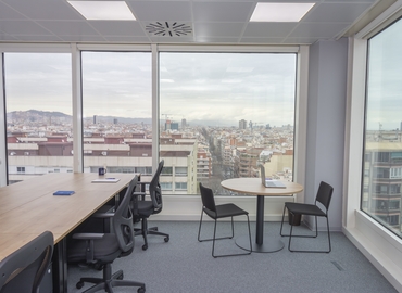 Parque empresarial disponible para alquilar en Sants-Montjuic 400 m², Carrer de Tarragona 161 - 4 | MatchOffice.es
