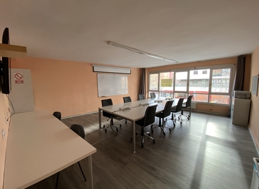Explore oficinas compartidas en Bilbao 36 m², Avenida del ferrocarril 10 - 9 | MatchOffice.es
