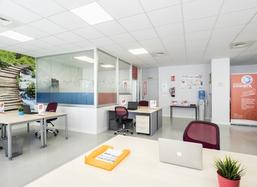 Explore coworking en Valladolid 100 m², Calle Galena 41 - 0 | MatchOffice