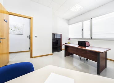 Alquile coworking en Valladolid 100 m², Calle Galena 41 - 7 | MatchOffice.es