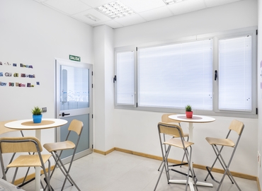 Explore coworking en Valladolid 100 m², Calle Galena 41 - 6 | MatchOffice