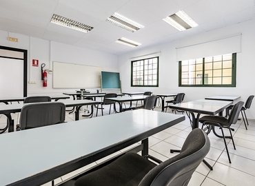 Reserve sala de juntas en Tarragona 40 m², Via de l'Imperi Romà 11 - 30 | MatchOffice