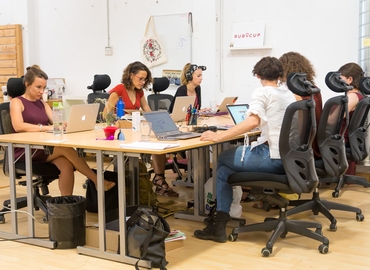 Explore oficinas compartidas en Sants-Montjuic 1000 m², Carrer de Blesa 27 - 3 | MatchOffice