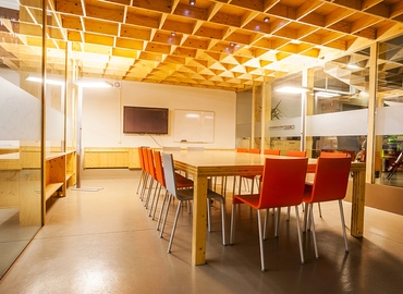 Alquile oficinas compartidas en Sants-Montjuic 1000 m², Carrer de Blesa 27 - 27 | MatchOffice.es