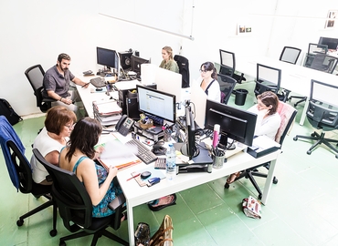 Join suitable a 700 m² Shared office  in Eixample, Gran Via de les Corts Catalanes (08010) - 4 | MatchOffice.com