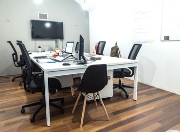 Explore flexible a 700 m² Coworking  in Eixample, Gran Via de les Corts Catalanes (08010) - 19 | MatchOffice.com