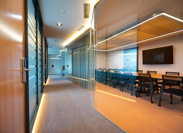 Choose a 35 m² Conference center in Seville, Avenida Eduardo Dato (41005) - 7 | MatchOffice.com