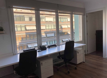 Oficina comercial flexible disponible para alquilar en Eixample 18 m², Via Augusta 29 - 1 | MatchOffice