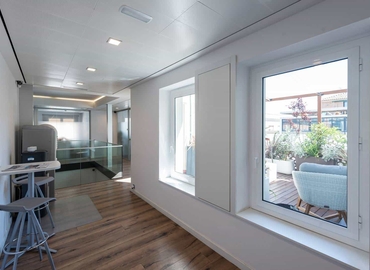 Elija sala de reuniones equipada en Eixample 12 m², Via Augusta 29 - 1 | MatchOffice.es