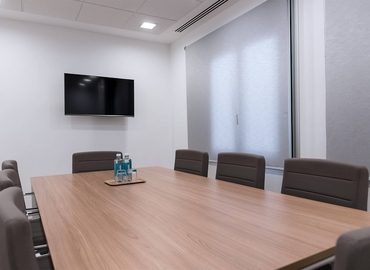 Alquile sala de conferencias equipada en Eixample 12 m², Via Augusta 29 - 2 | MatchOffice.es