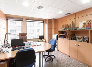 100 m² Commercial office for rent in Eixample, Travessera de Gràcia, 08006  - 4 | MatchOffice.com