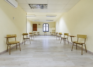 50 m² Office for rent in Tarragona, Via de l'Imperi Romà 11, 43003  - 18 | MatchOffice