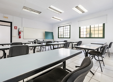 50 m² Flexible office up for rent in Tarragona, Via de l'Imperi Romà 11, 43003  - 23 | MatchOffice