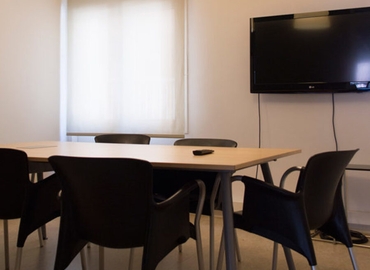40 m² Flexible office up for rent in Girona, Carrer Anselm Clavé 32, 17001  - 2 | MatchOffice.com