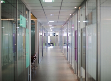 Oficina comercial confortable en alquiler en Almería 54 m², Calle Chillida - 6 | MatchOffice.es