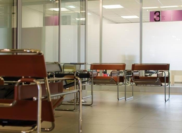 Despacho asequible disponible para alquilar en Almería 54 m², Calle Chillida - 7 | MatchOffice