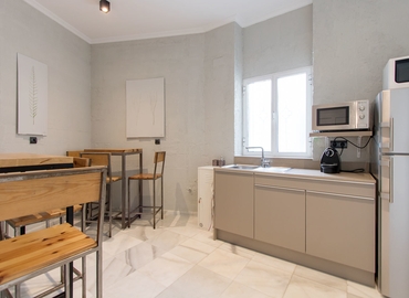 Reserve sala de reuniones acogedora en Sevilla 32 m², Paseo de las Delicias 1 - 5 | MatchOffice