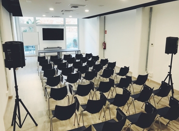 50 m² Conference hall in Gràcia, Carrer de Gomis 34 (08023) - 6 | MatchOffice.com