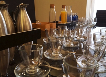 Reserve sala de reuniones equipada en Madrid Salamanca 12 m², Calle Serrano 110 - 6 | MatchOffice