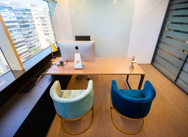 35 m² Conference space in Seville, Calle Esclusa (41011) - 1 | MatchOffice