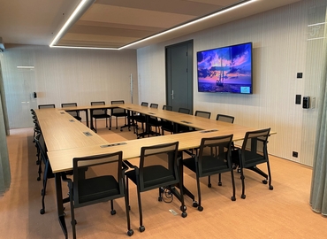 Alquile sala de juntas fiable en Sevilla 35 m², Calle Esclusa - 13 | MatchOffice