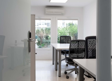 Coopere con nuestra oficina virtual fiable en Madrid Tetuán, Calle de Edgar Neville 6 - 10 | MatchOffice.es