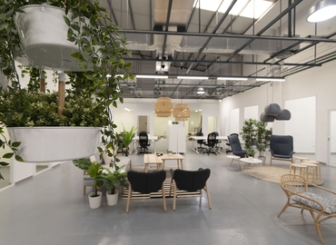 Alquile oficinas compartidas en Málaga 1600 m², Carril de la Cordobesa - 3 | MatchOffice.es