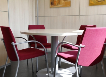 Reserve sala de reuniones equipada en Madrid Centro 17 m², Calle de Velázquez 157 - 6 | MatchOffice