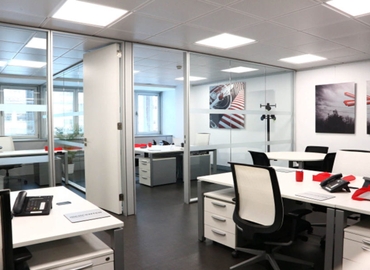 Reserve sala de juntas equipada en Madrid Centro 73 m², Plaza de Carlos Trías Bertrán 4 - 7 | MatchOffice