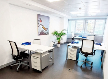 Alquile sala de reuniones fiable en Madrid Centro 31 m², Plaza de Carlos Trías Bertrán 4 - 3 | MatchOffice