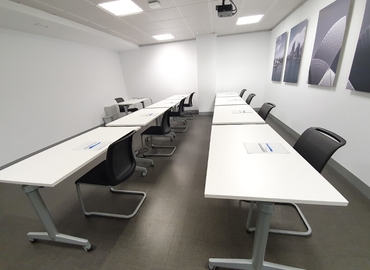 54 m² Conference hall in Madrid Centro, Plaza de Carlos Trías Bertrán 4 (28020) - 12 | MatchOffice.com