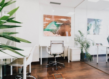 Alquile coworking en Marbella 500 m², Calle Agua Marina 18 - 8 | MatchOffice.es