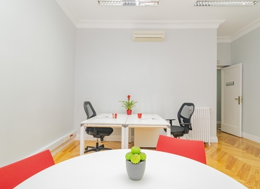 Alquile oficinas compartidas en Madrid Chamberi 25 m², Calle de José Abascal 44 - 5 | MatchOffice.es