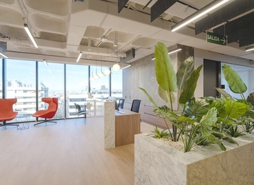 Centros de negocio en alquiler en Madrid Centro 1500 m², Calle del Príncipe de Vergara - 13 | MatchOffice.es