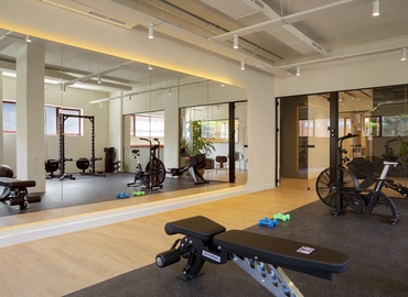 Elija sala de reuniones acogedora en Madrid Centro 40 m², Paseo Imperial 14 - 9 | MatchOffice.es