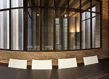 Únase a nuestra oficina virtual cómoda en Ciutat Vella, Avinguda del Portal del Angel 36 - 5 | MatchOffice.es