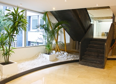 Alquile oficinas temporales en Madrid Tetuán 3000 m², Calle Edgar Neville 6 - 6 | MatchOffice.es