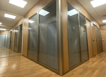 Parque empresarial disponible para alquilar en Eixample 250 m², Carrer de la Marina 148 - 6 | MatchOffice.es