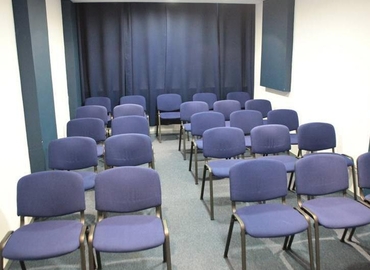 Únase a nuestra oficina virtual cómoda en les Corts, Avenida Josep Tarradellas 38 - 2 | MatchOffice