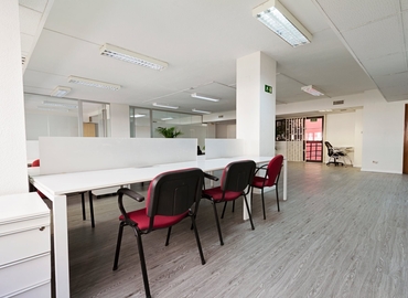 Elija sala de reuniones equipada en Madrid Centro 35 m², Calle de Jacometrezo 15 - 2 | MatchOffice